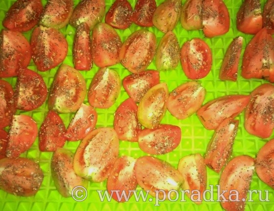 подсушить помидоры в духовке